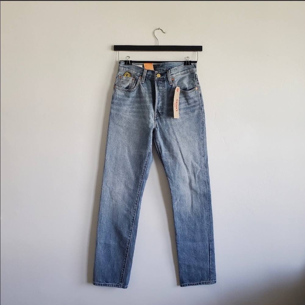 BNWT Super Mario Levi’s